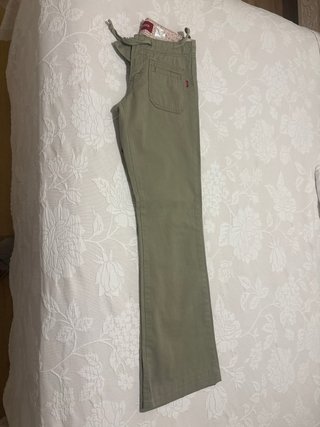 Pantalón Levi's verde oliva