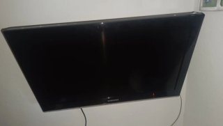 TV Samsung 32 + Soporte Pared + Dos mandos Samsung