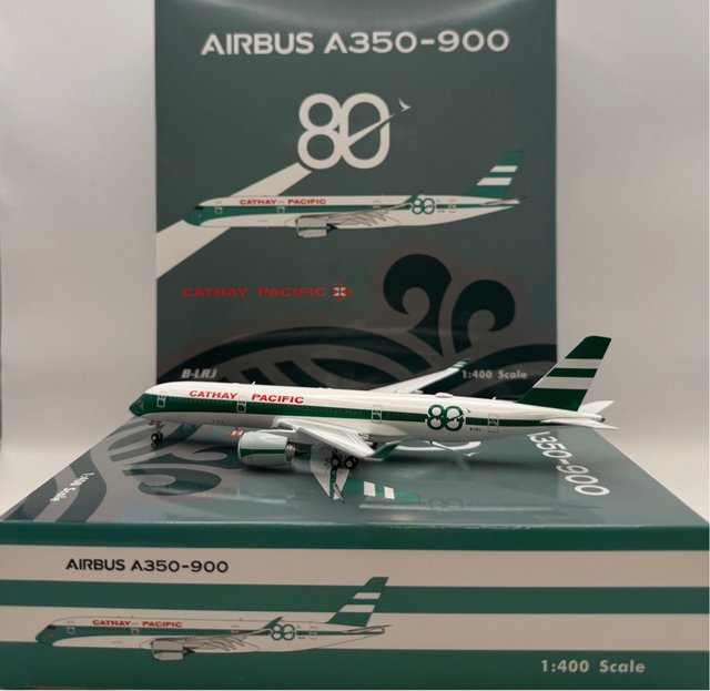 Maqueta Avión Cathay Pacific A350-900 B-LRJ 80th