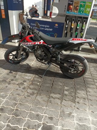 Rieju MRT Supermotard