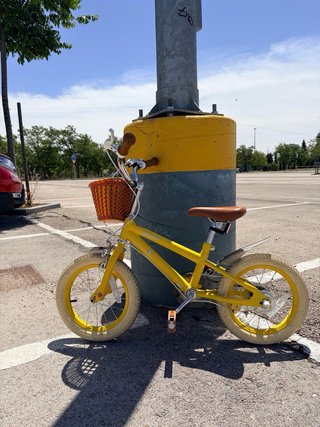 Bicicleta Stitch Amarilla