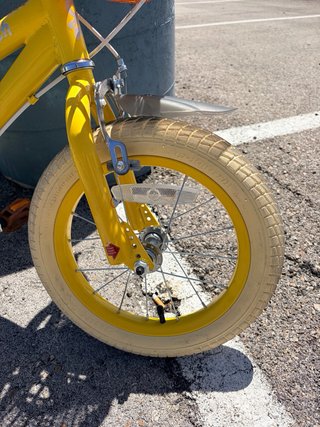Bicicleta Stitch Amarilla