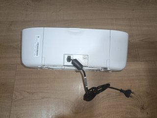 Stampante HP DeskJet 3762 T8X23B, Multifunzione A4, Stampa, Scansione e Copia, Wi-Fi Direct, USB 2.0, App HP Smart. Verde acqua e bianco.