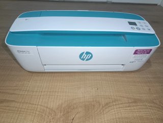 Stampante HP DeskJet 3762 T8X23B, Multifunzione A4, Stampa, Scansione e Copia, Wi-Fi Direct, USB 2.0, App HP Smart. Verde acqua e bianco.