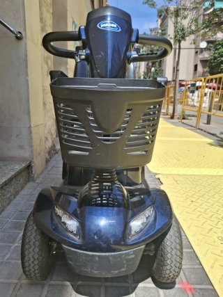 Scooter movilidad Invacare LEO