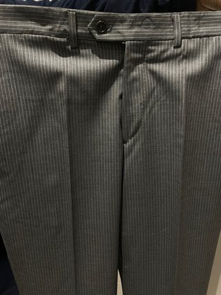 Traje gris de rayas Massimo Dutti