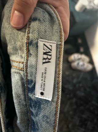 Pantalón vaquero Zara