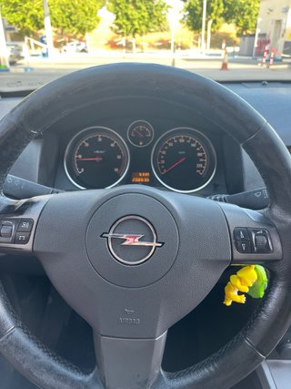 Opel Astra 2006
