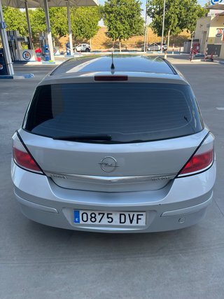 Opel Astra 2006