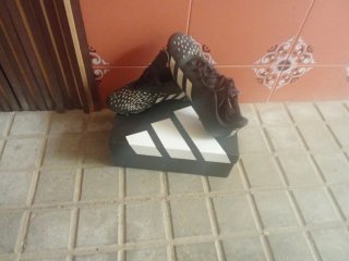 Botas de fútbol Adidas talla 38