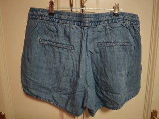 Pantalón corto vaquero azul