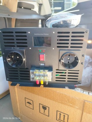 Inversor VEVOR 3000W Onda Pura 24V Nuevo