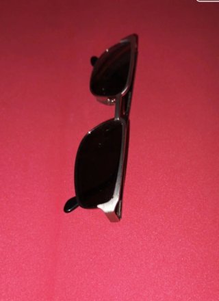 Occhiali da sole Versace neri e argentati