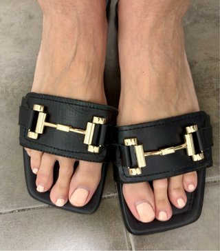 Sandalias ZARA planas hebilla dorada T41