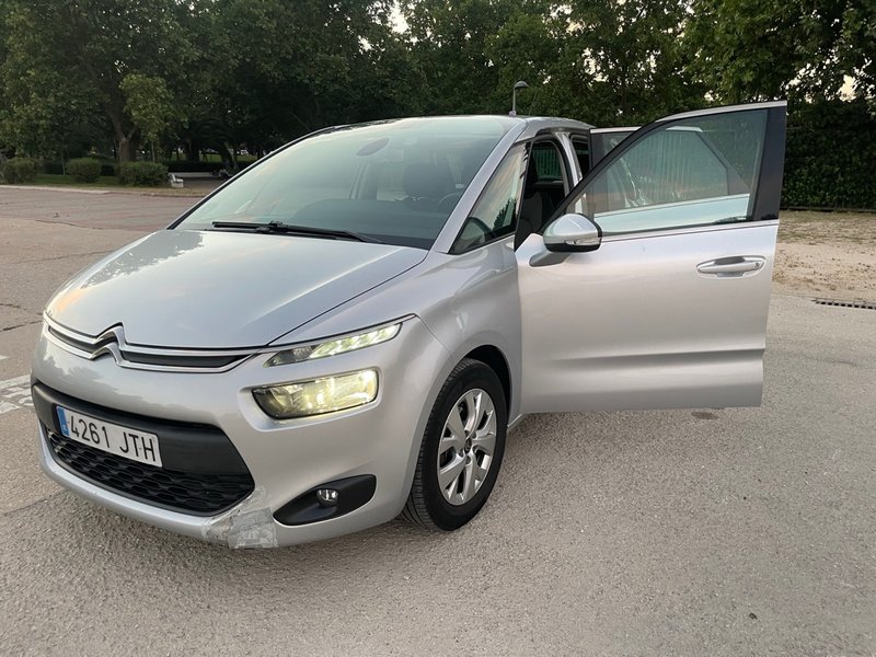 NEGOCIABLE Citroen C4 Picasso 2016 pure tech live - foto 1