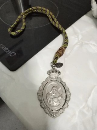 Medalla cofrade de plata