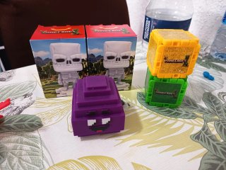 Muñecos Minecraft McDonald's