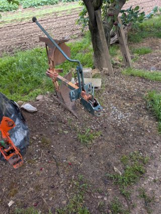 Arado para tractor Pascuali