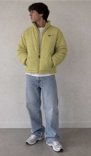 Chaqueta unisex Nike Amarilla Vintage Talla XS
