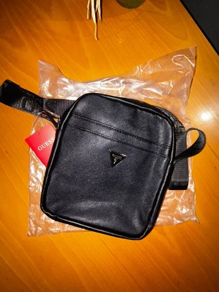 Bolso Guess Negro