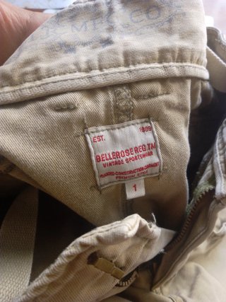 Pantalón con cremallera vintage