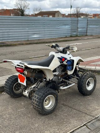 Suzuki LTZ 400 Quad Blanco