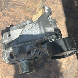 Alternador RENAULT 231005607R