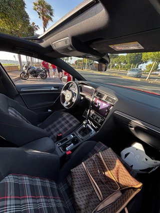 Volkswagen Golf GTI 7.5 performance 245cv 2017