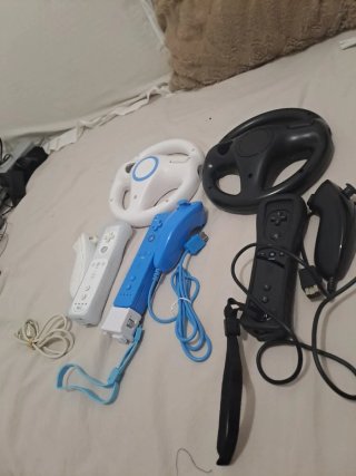 Accesorios Wii: Volantes y Mandos