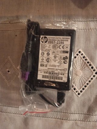 Adaptador de Corriente HP 0957-2286