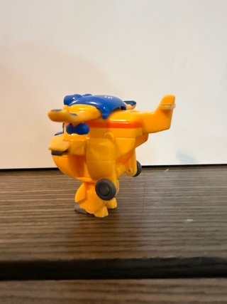 Figura Super Wings Donnie