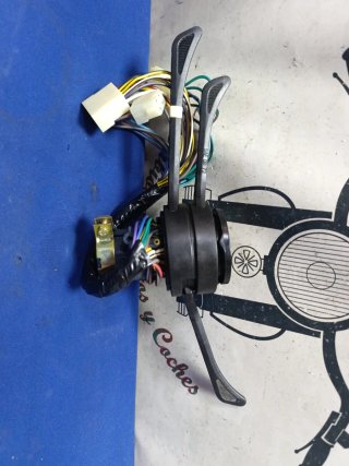 Mando Luces Seat 127 LS
