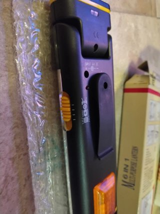 Linterna 6 en 1 Vintage nueva sin estrenar.
