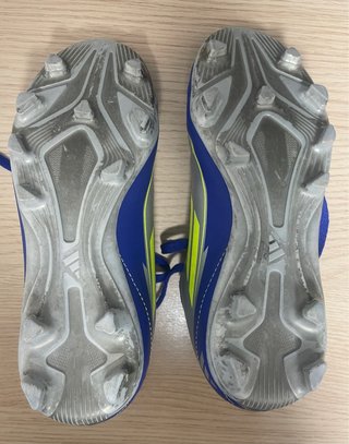 Scarpe da calcio Adidas F50 per bambini, taglia 32