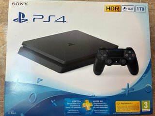 PS4 (PlayStation 4) Negra + Juegos