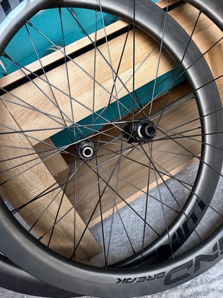Ruedas Carbono Wind Break Disc 700