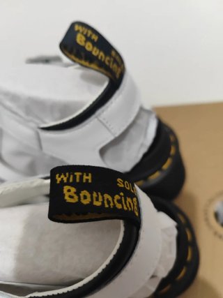 Sandalias Dr. Martens