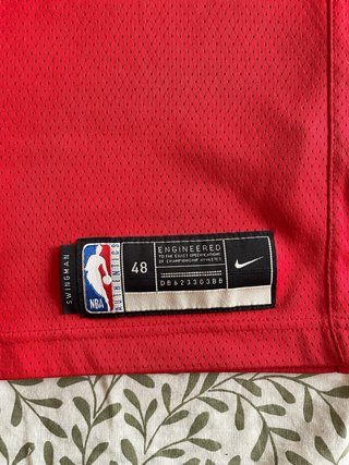 Camiseta Bulls n.º 24 Markkanen