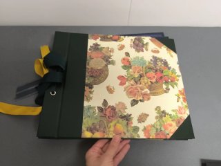 Álbum/Libro/Cuaderno Diseño Floral y Mariposa