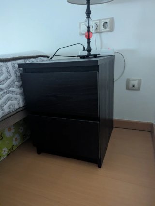 2 mesitas de noche IKEA Malm de 2 cajones