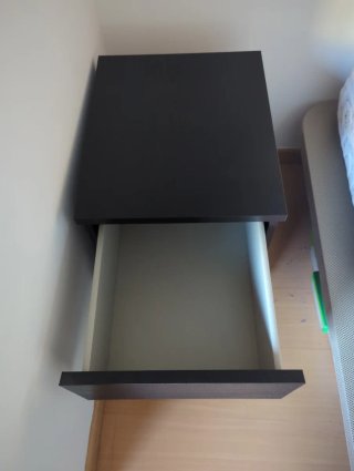 2 mesitas de noche IKEA Malm de 2 cajones