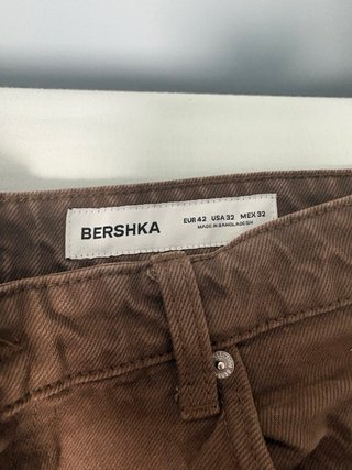 Bermudas marrones baggy