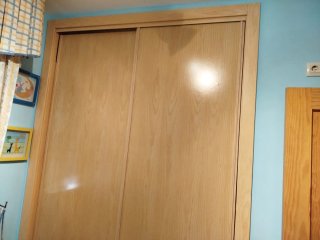 Frente de armario de madera