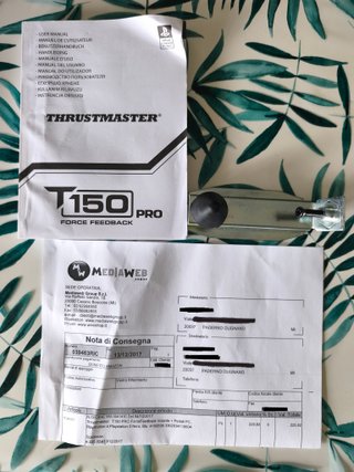 Thrustmaster T150 Pro con pedaliera T3PA