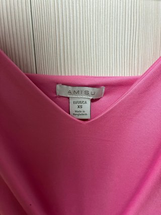 Top rosa tirantes escote pico