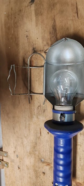 Lampada da lavoro portatile
