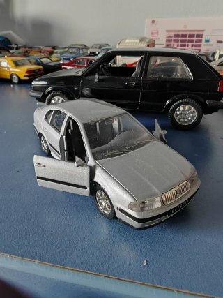 Skoda Octavia 1/43