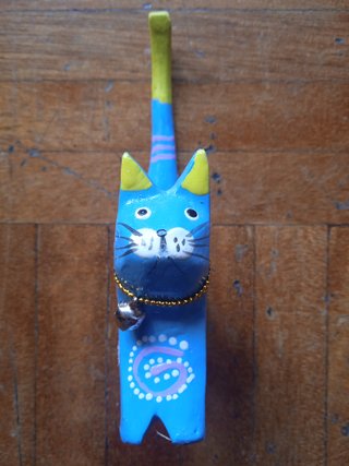 Gatti colorati (4 piccole figure in legno)