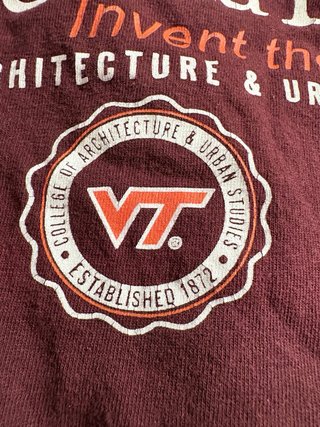 Camiseta Champion Virginia Tech Talla L