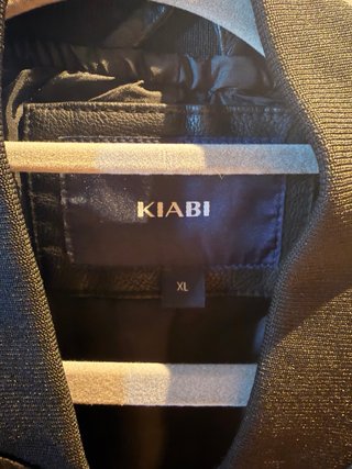Chaqueta efecto piel Kiabi Talla XL